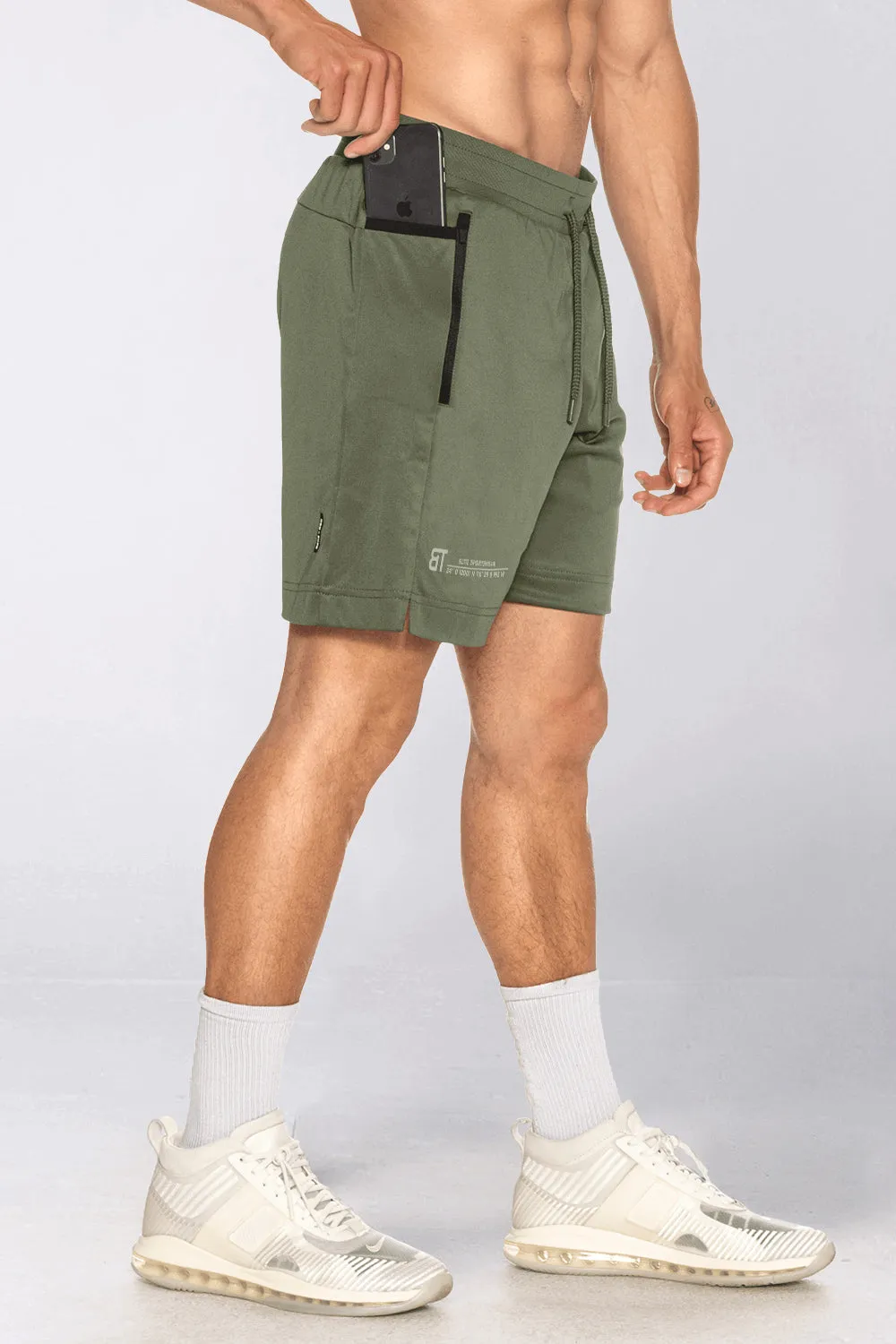 3800 . Momentum Regular-Fit Shorts - Military Green