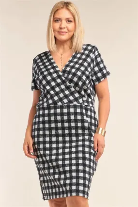 Junior Plus Size Checkered Fitted Wrap Plunge Midi Dress