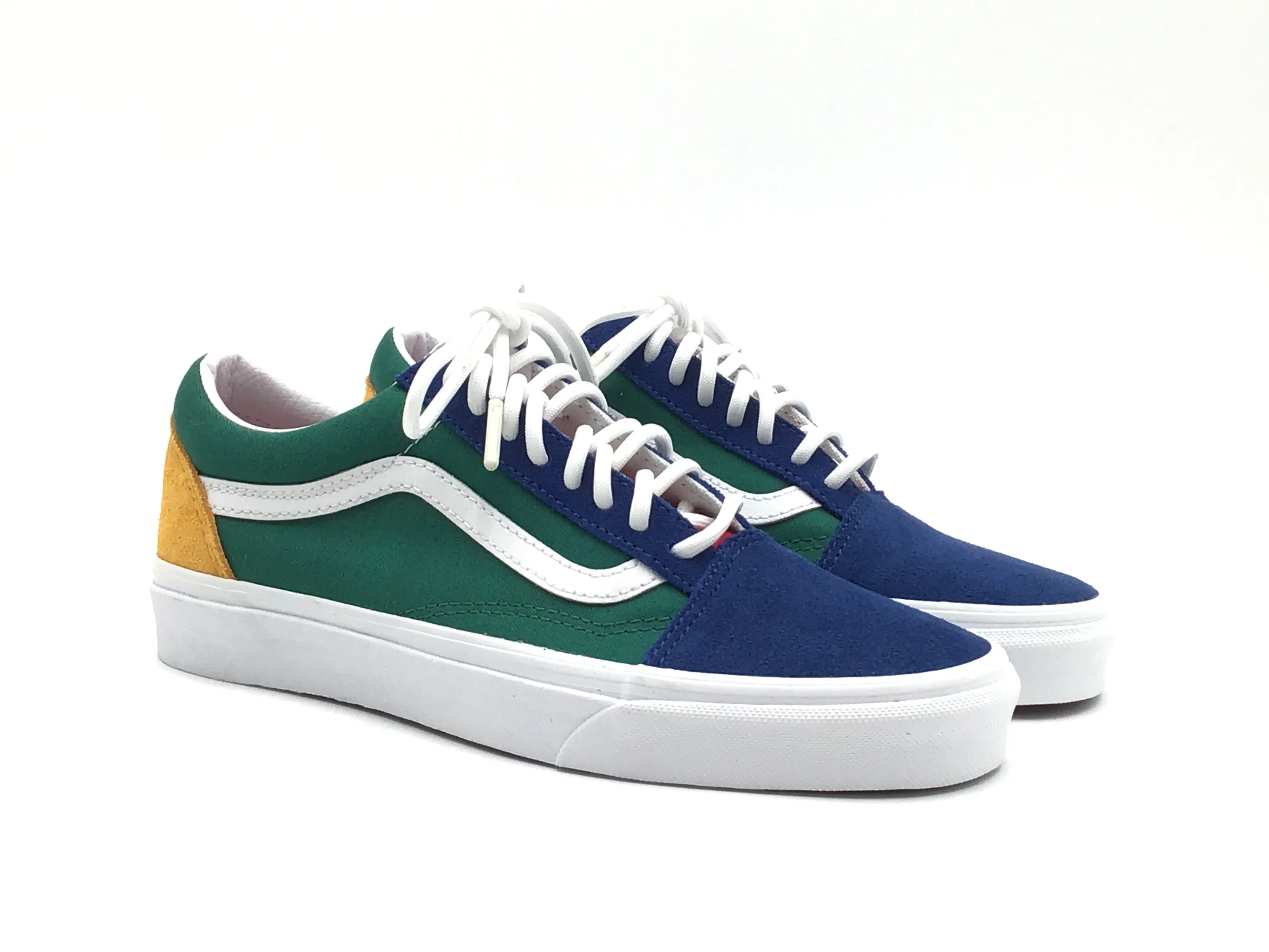 Shoes Sneakers By Vans  Size: 8.5