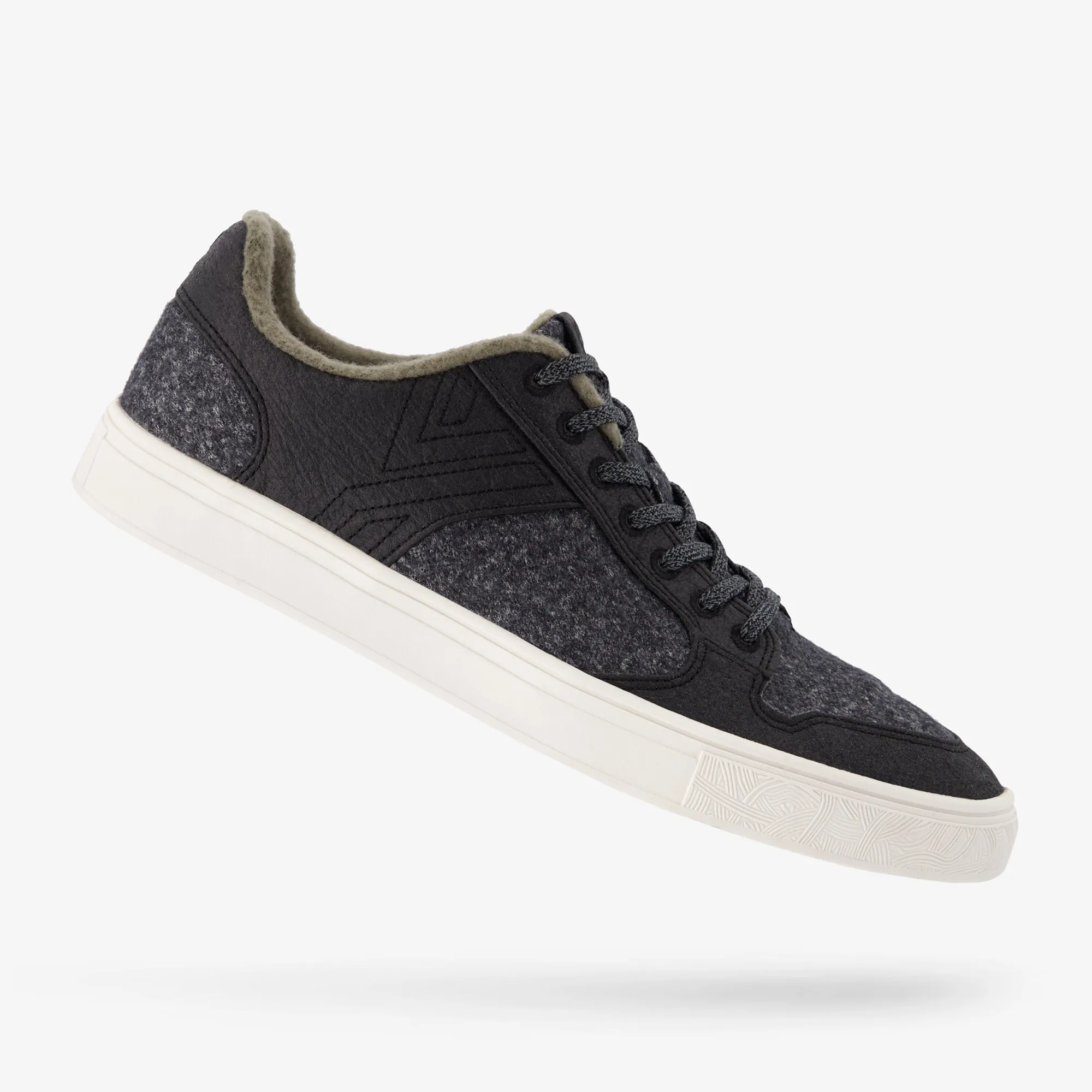 Strato Wool - Charcoal / White